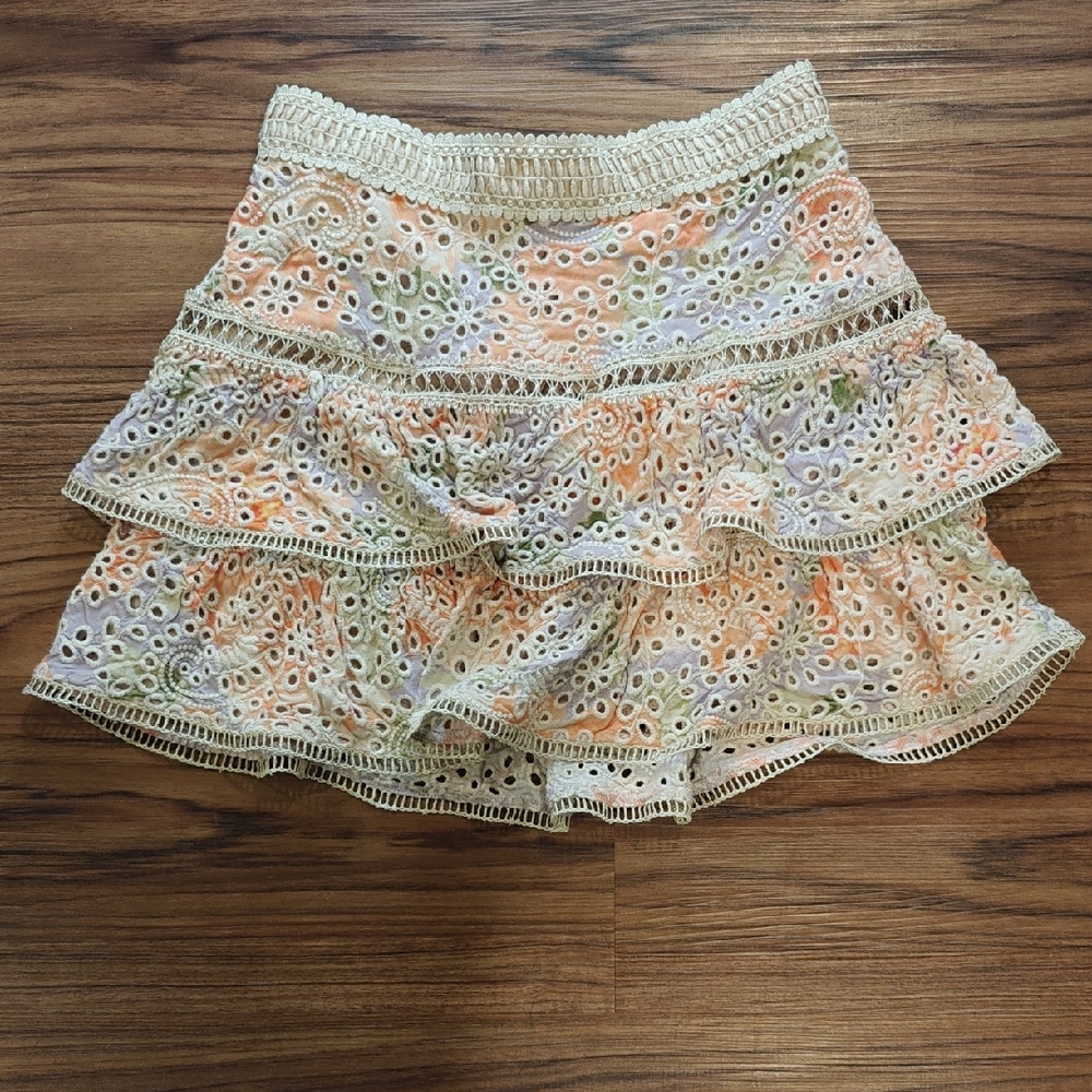 Alice + Olivia Cream and Orange Eyelet Mini Skirt - Picture 3 of 8
